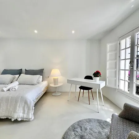 Townhouse Second Line From The - Eaw Homes Holiday home Marbella