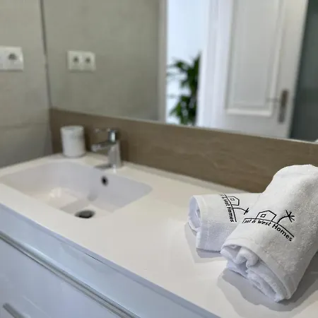 Townhouse Second Line From The - Eaw Homes Marbella