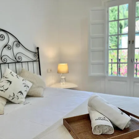Townhouse Second Line From The - Eaw Homes Marbella